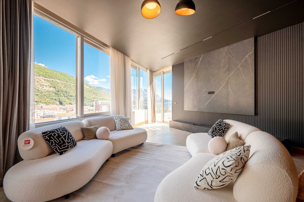 Апартаменты в Будве, Черногория, 450 м² - фото 1