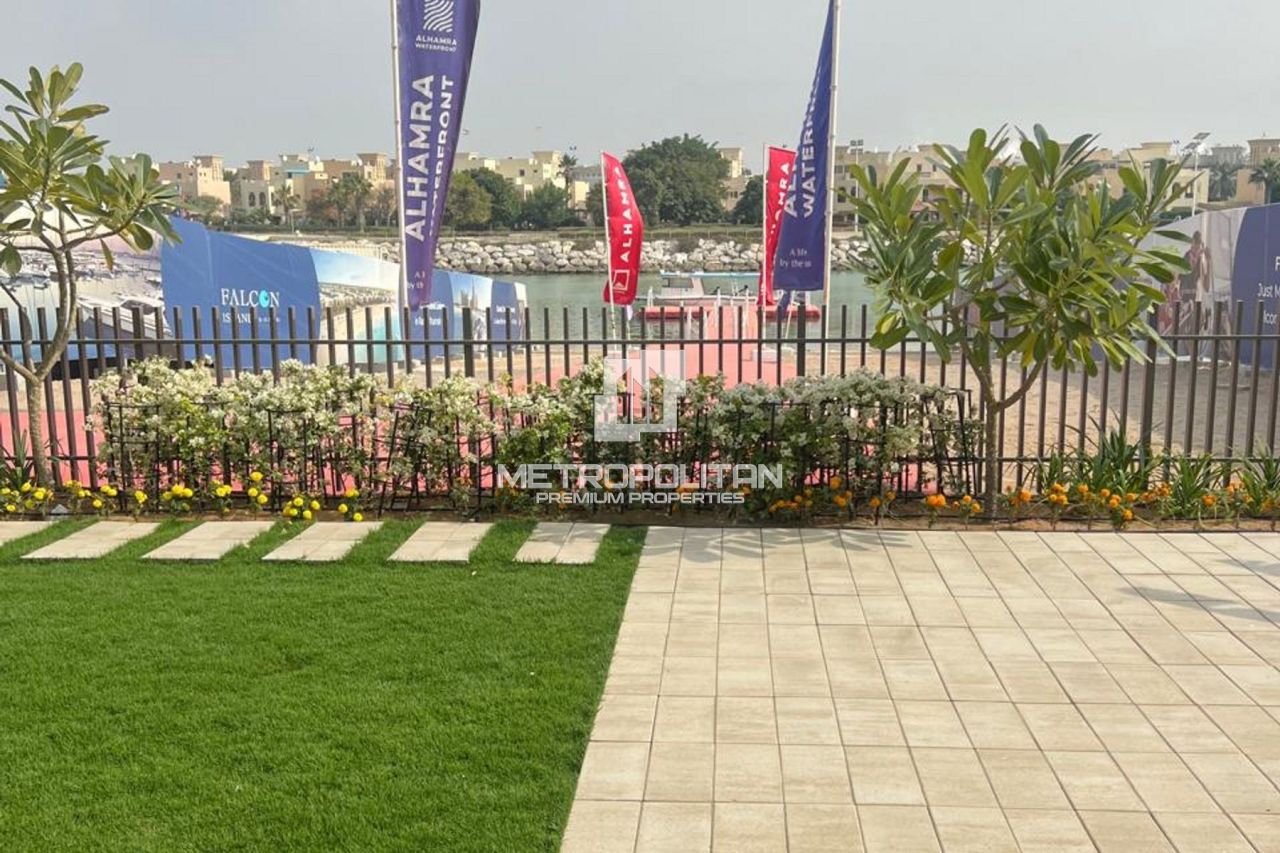 Вилла в Рас-эль-Хайме, ОАЭ, 357 м² - фото 10