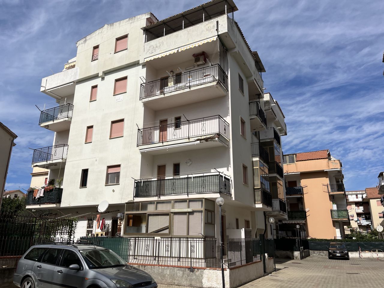 Квартира в Скалее, Италия, 55 м² - фото 1