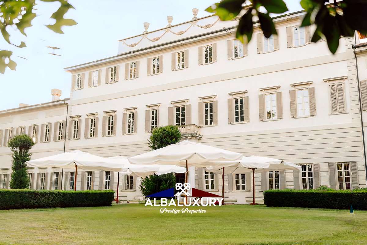 Апартаменты Via Archimede, Италия, 4 500 м² - фото 2