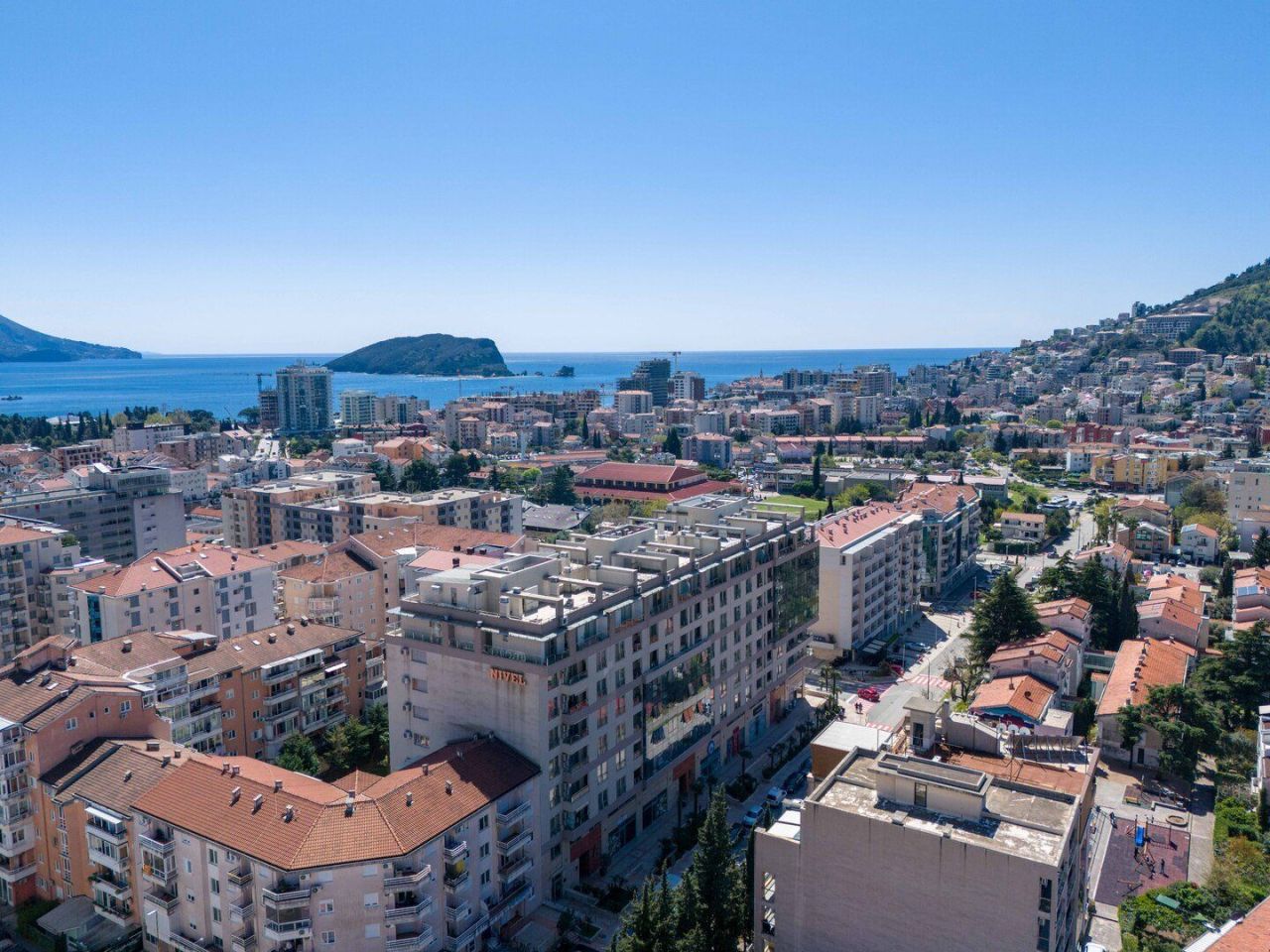 Апартаменты в Будве, Черногория, 83 м² - фото 1