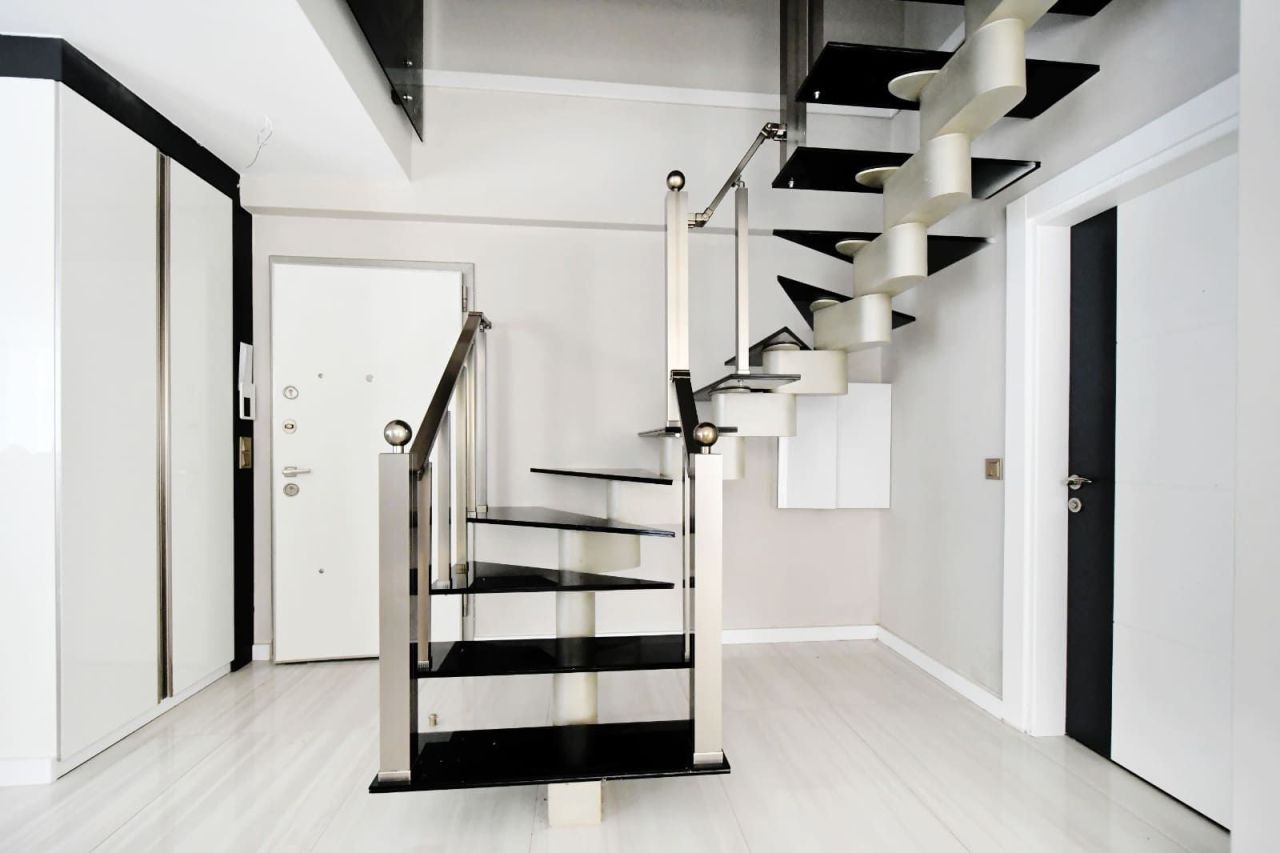 Таунхаус в Алании, Турция, 200 м² - фото 13