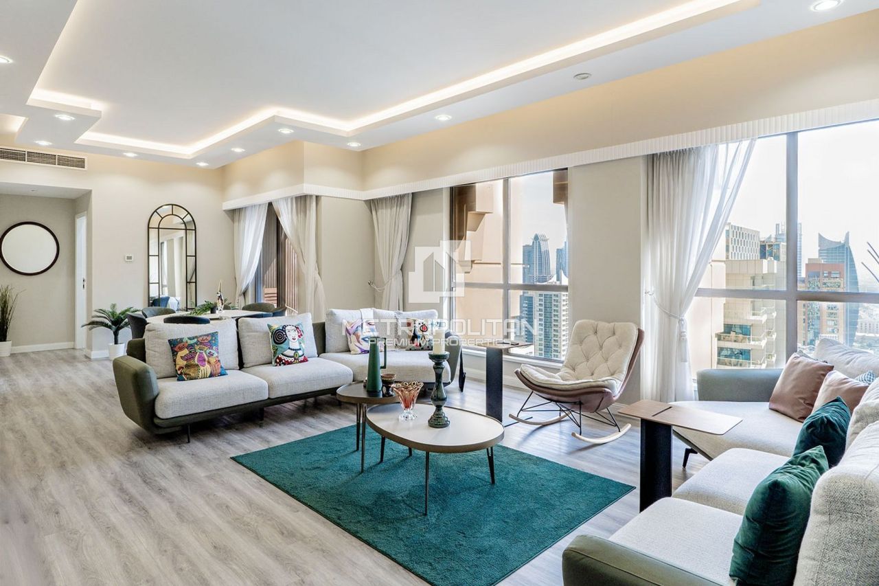 Апартаменты в Дубае, ОАЭ, 256 м² - фото 1