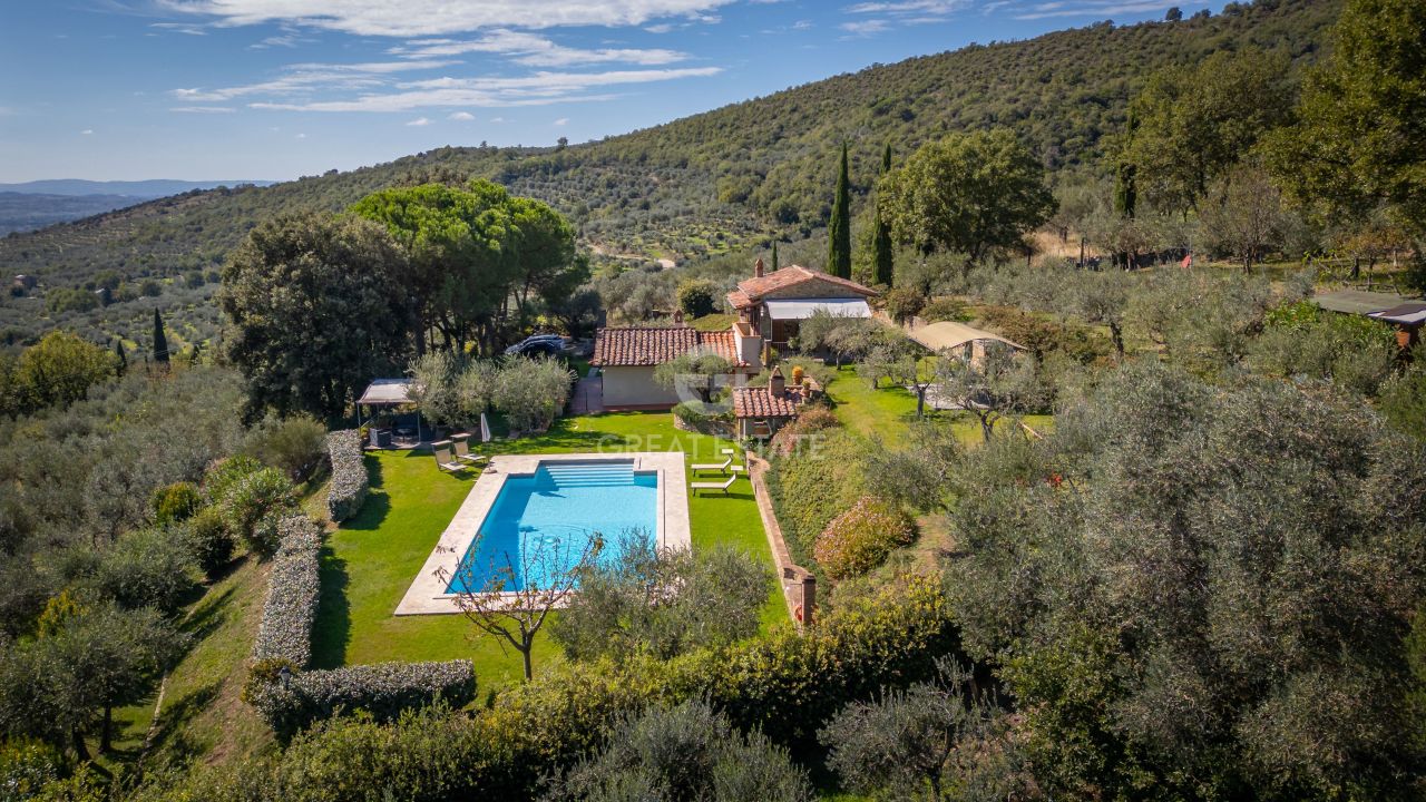 Дом в Кортоне, Италия, 164.05 м² - фото 2