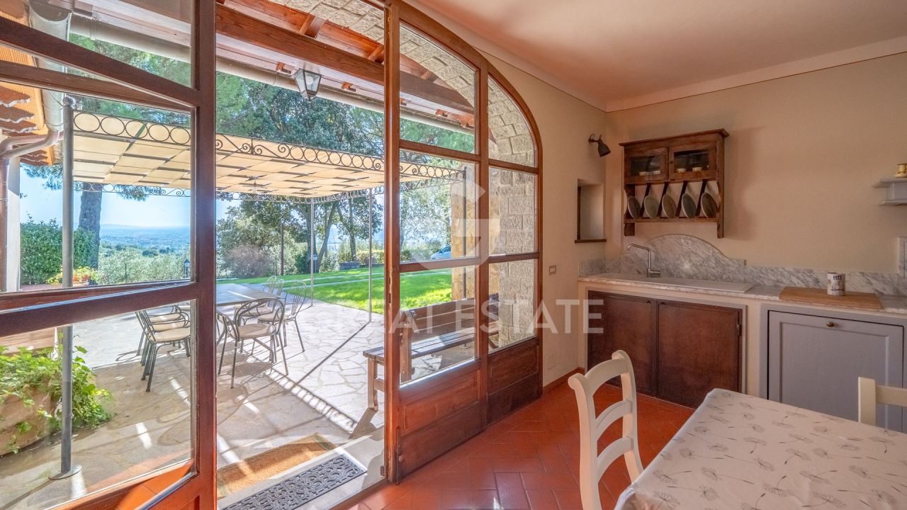 Дом в Кортоне, Италия, 164.05 м² - фото 11