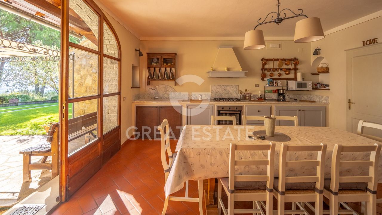 Дом в Кортоне, Италия, 164.05 м² - фото 14