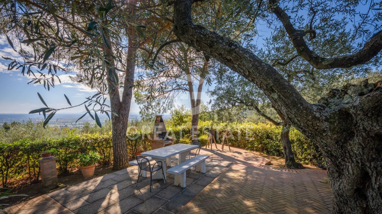 Дом в Кортоне, Италия, 164.05 м² - фото 17