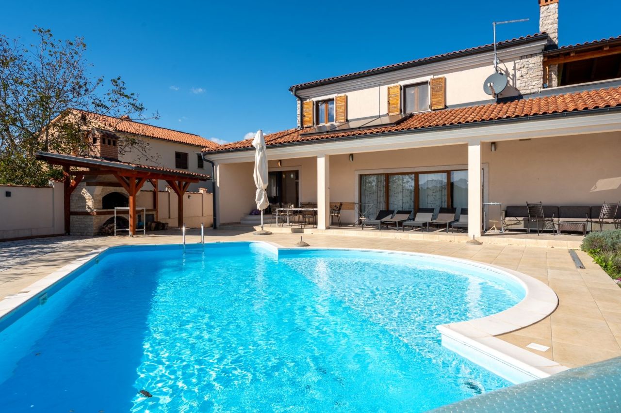 Вилла Žminj, Хорватия, 398 м² - фото 1