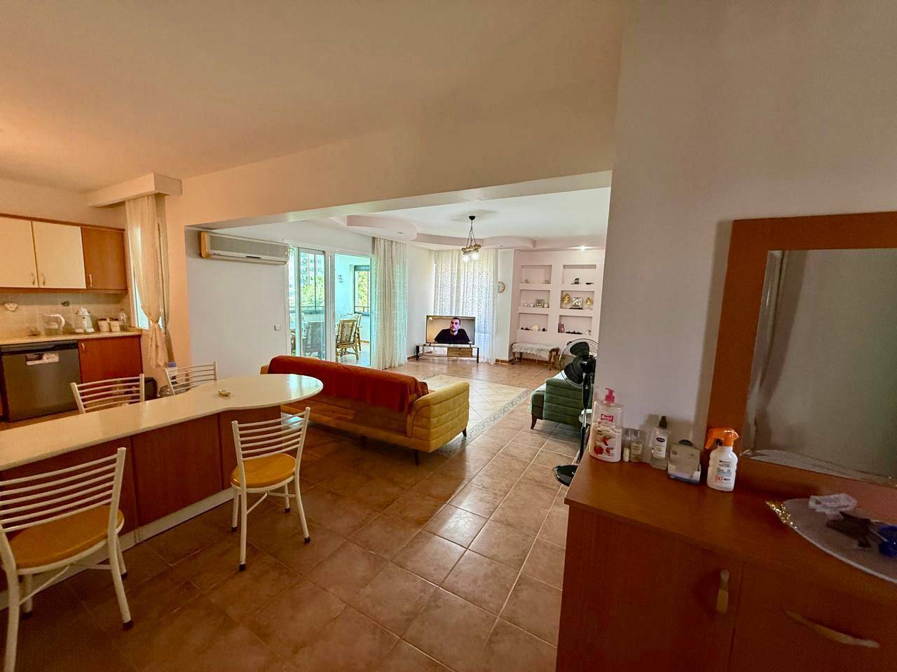 Квартира в Мерсине, Турция, 175 м² - фото 2