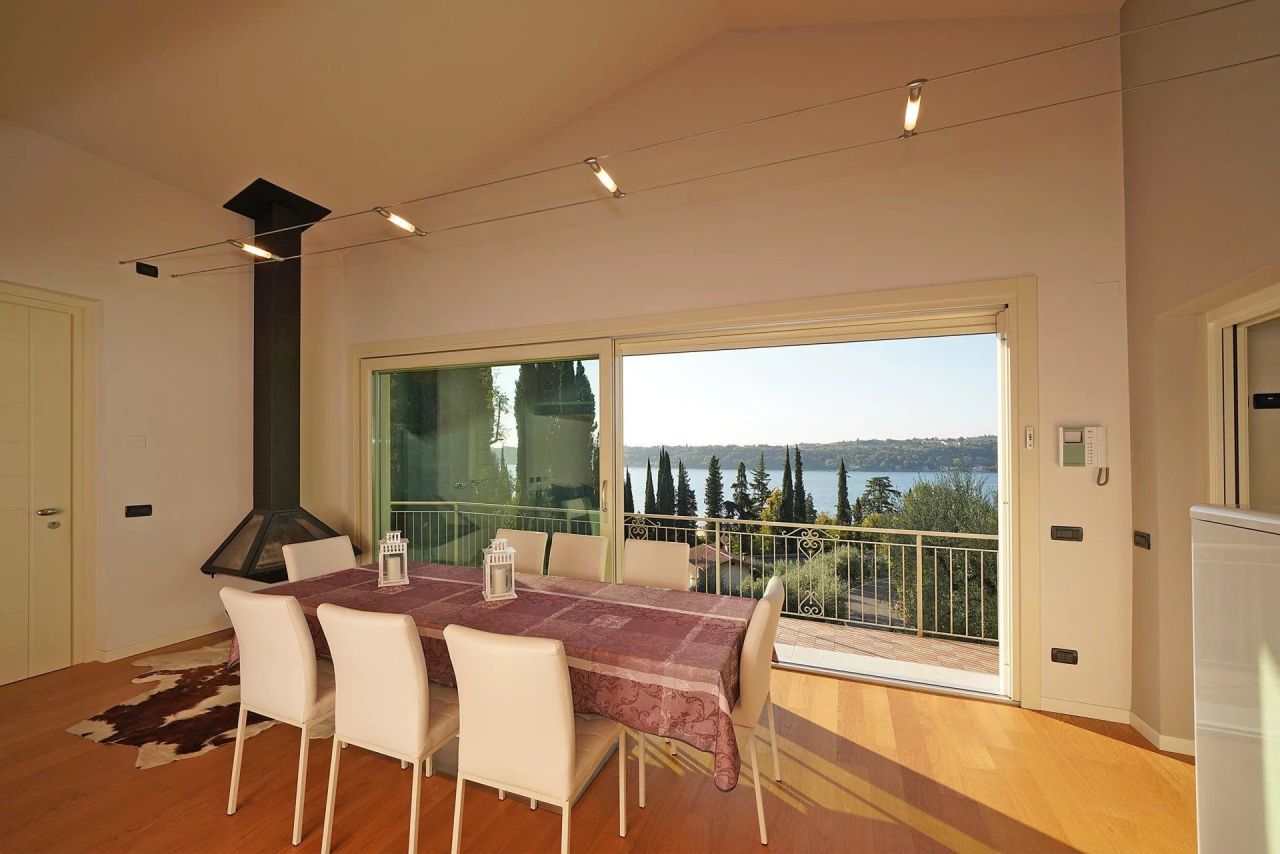 Вилла в Сало, Италия, 330 м² - фото 5