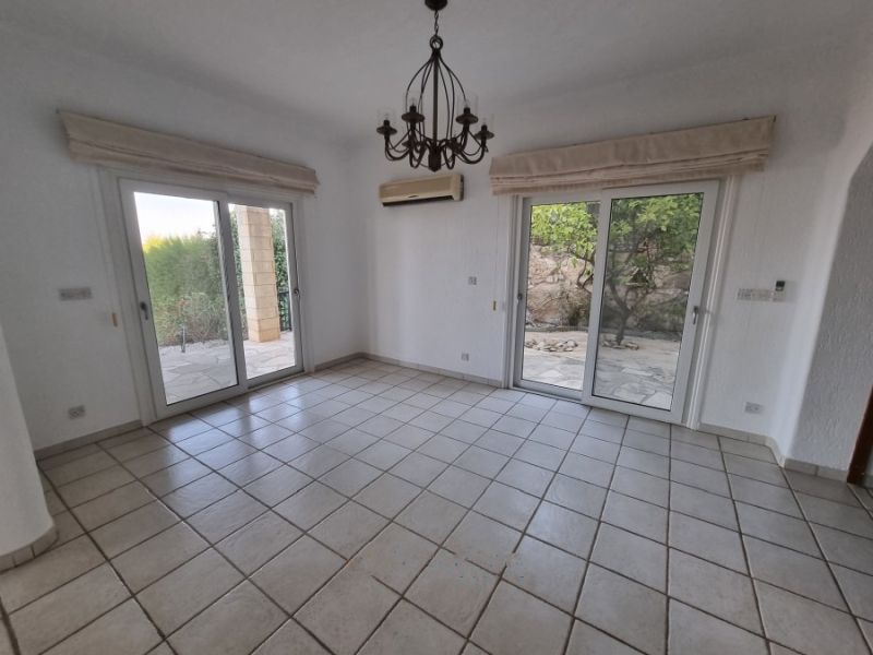 Вилла в Пафосе, Кипр, 321 м² - фото 11