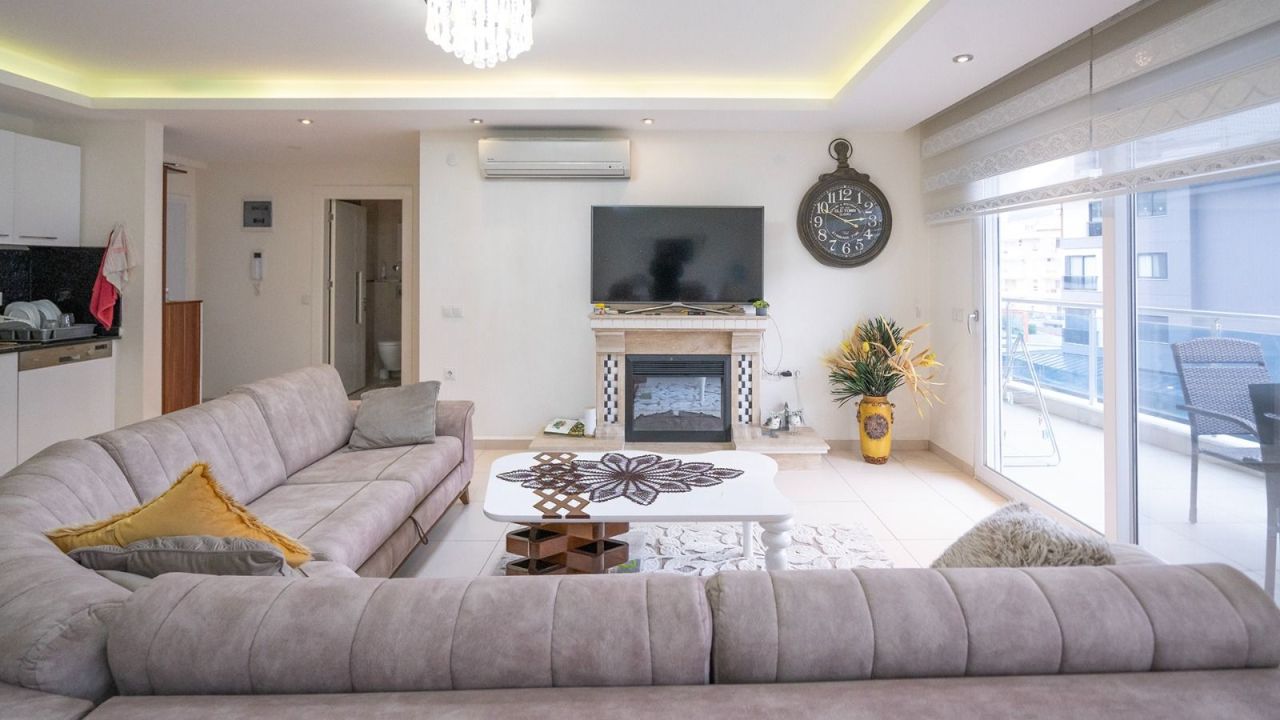 Квартира в Алании, Турция, 120 м² - фото 1