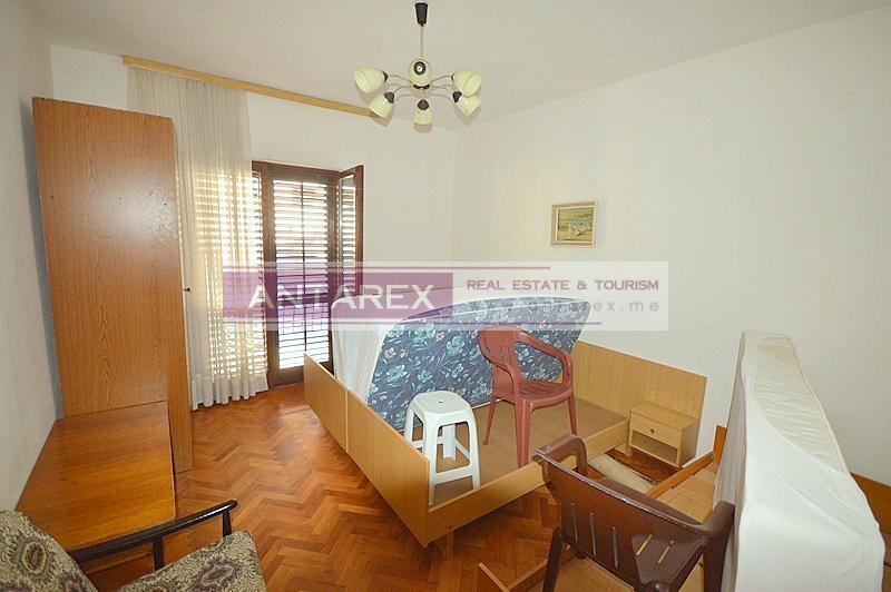 Вилла в Игало, Черногория, 355 м² - фото 8