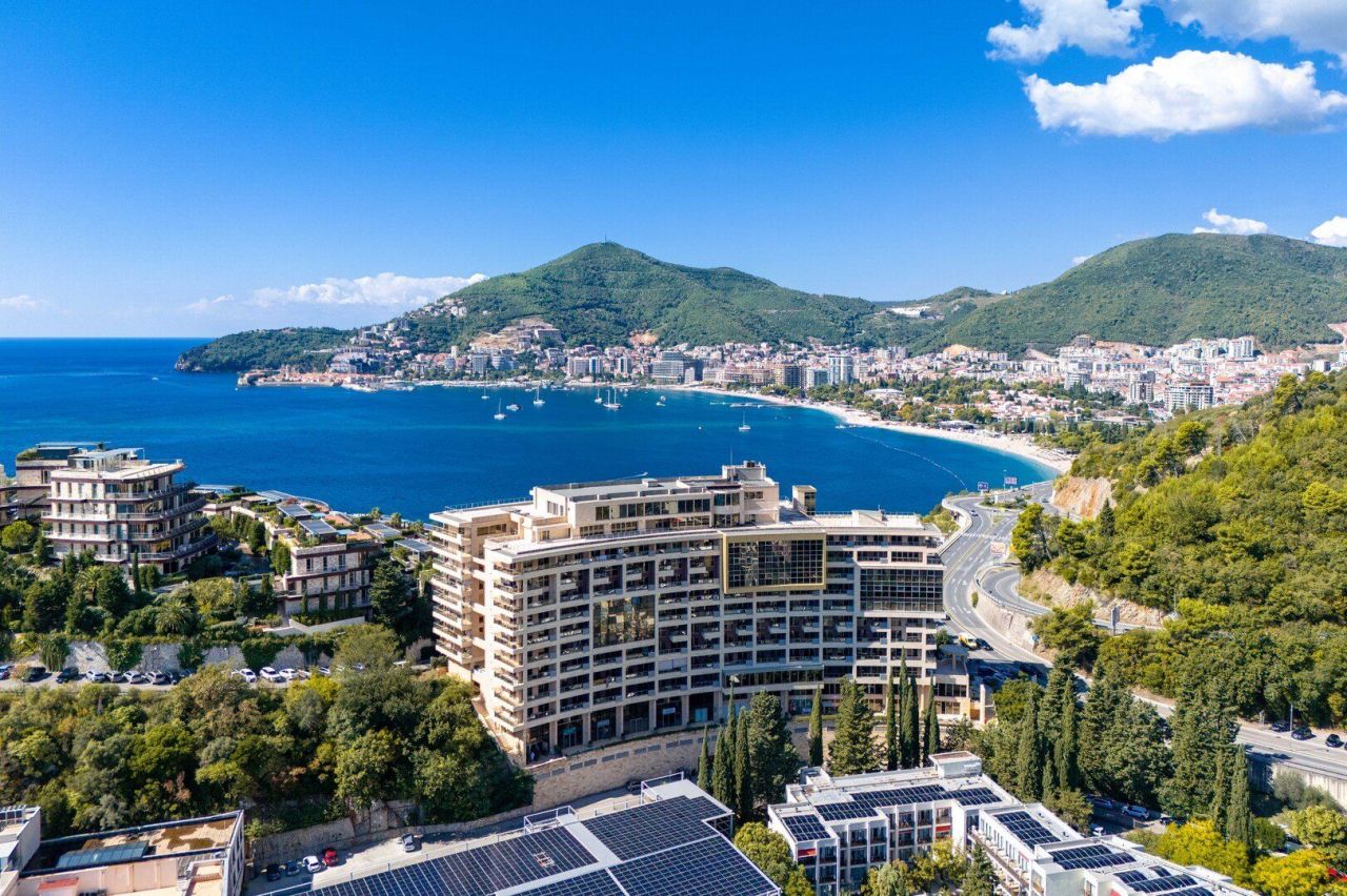 Апартаменты в Бечичи, Черногория, 54 м² - фото 4