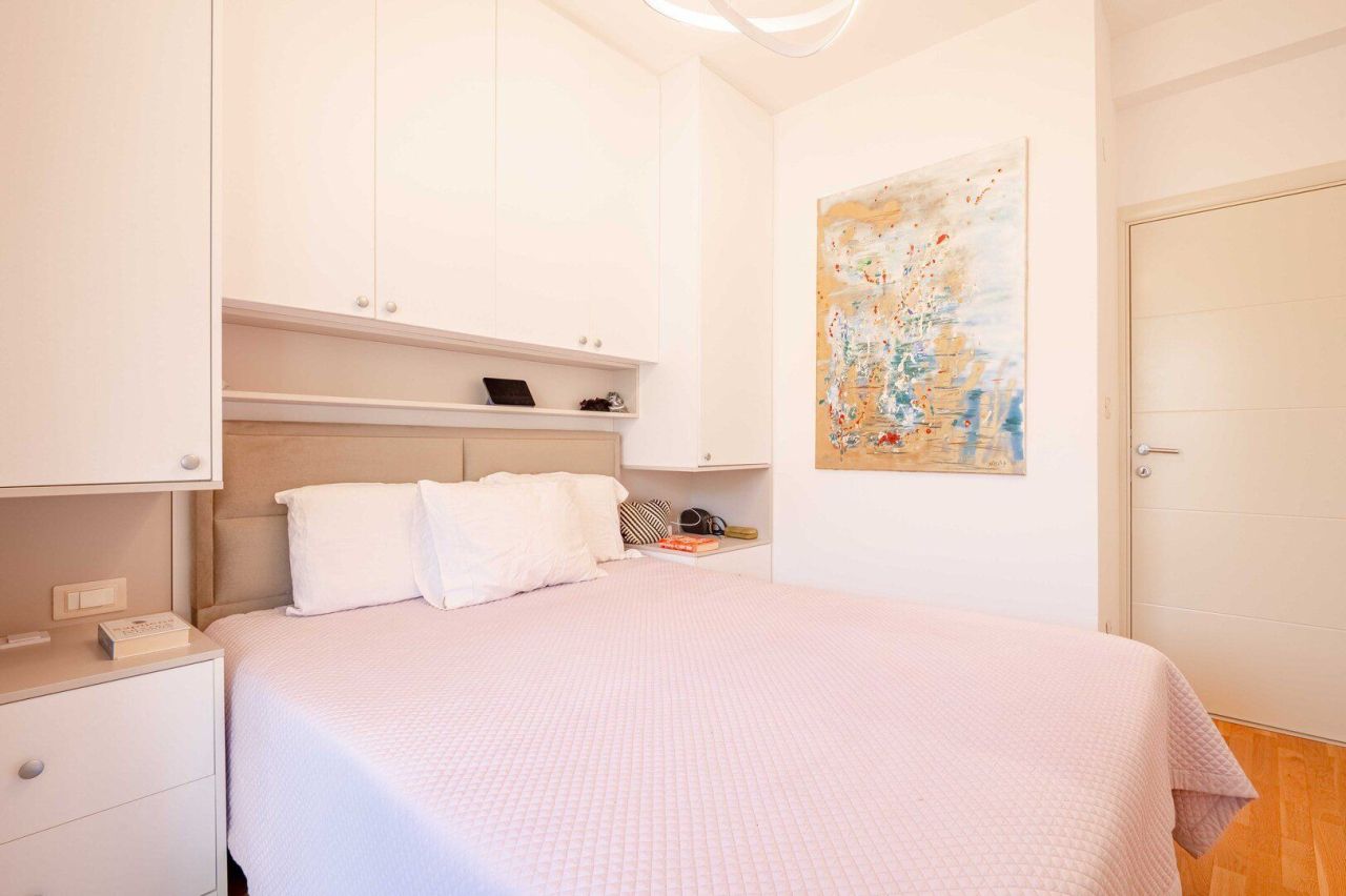 Апартаменты в Бечичи, Черногория, 54 м² - фото 14