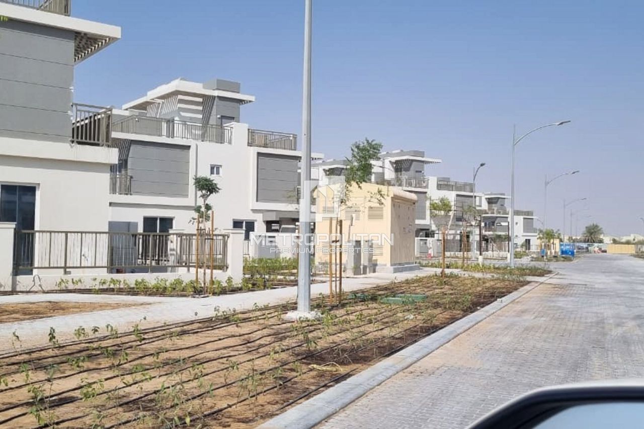 Таунхаус в Дубае, ОАЭ, 112 м² - фото 2