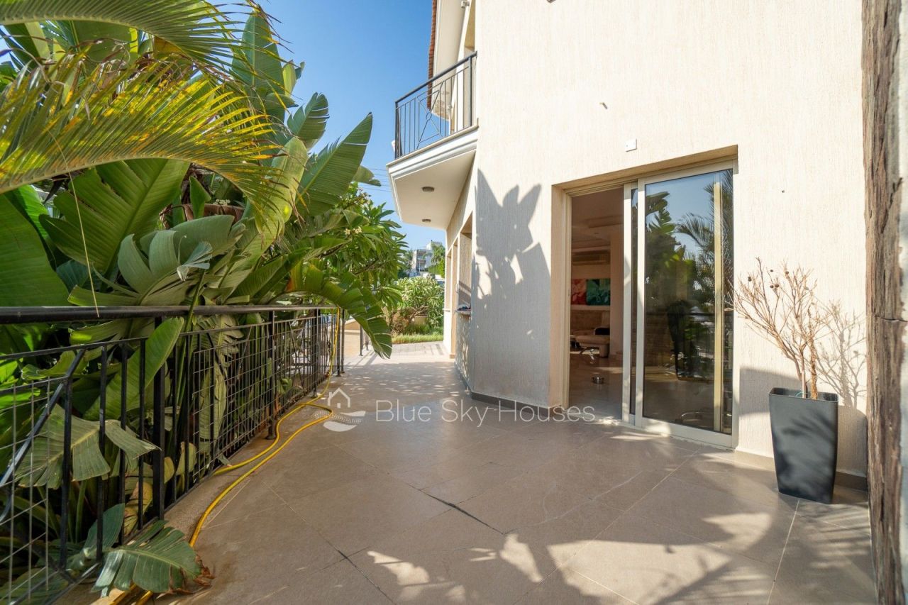 Вилла в Лимасоле, Кипр, 175 м² - фото 1