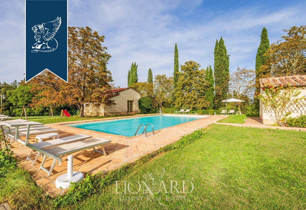 Ферма в Сан-Джиминьяно, Италия, 3 900 м² - фото 17