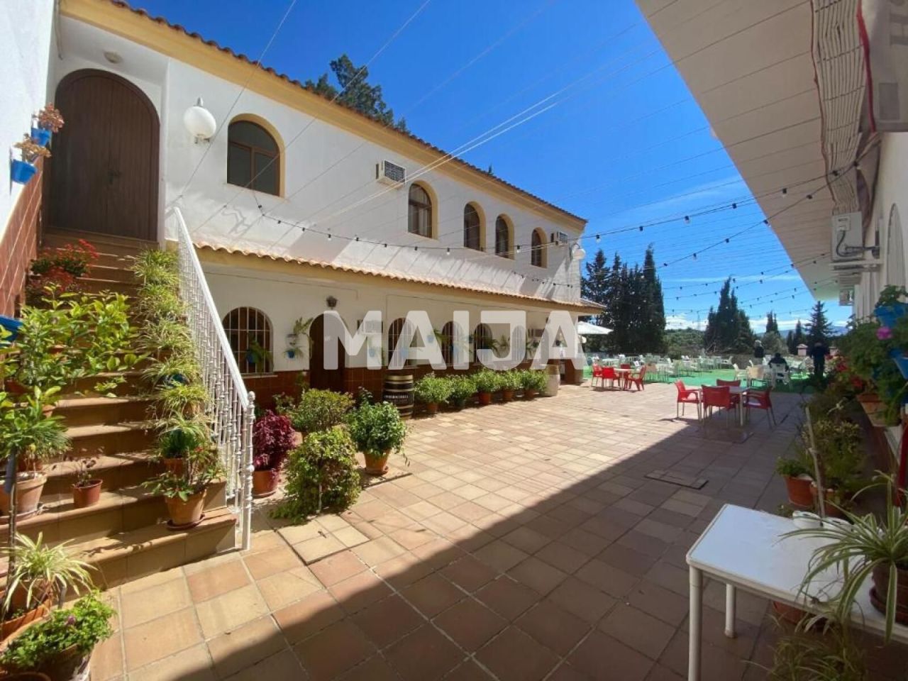 Коттедж в Малаге, Испания, 4 986 м² - фото 6