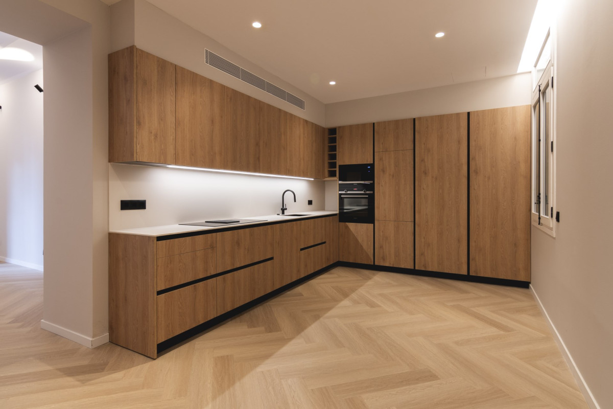 Квартира в Барселоне, Испания, 125 м² - фото 2