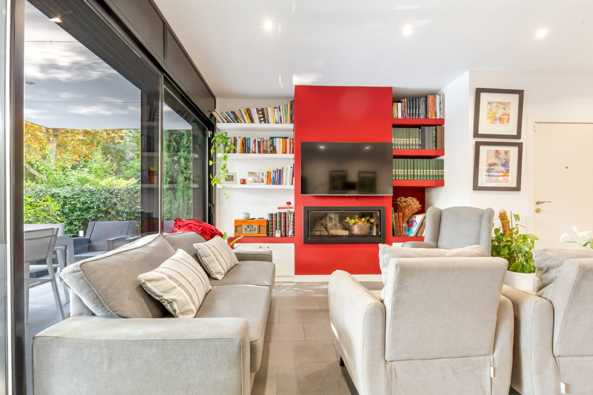 Дом в Барселоне, Испания, 280 м² - фото 8