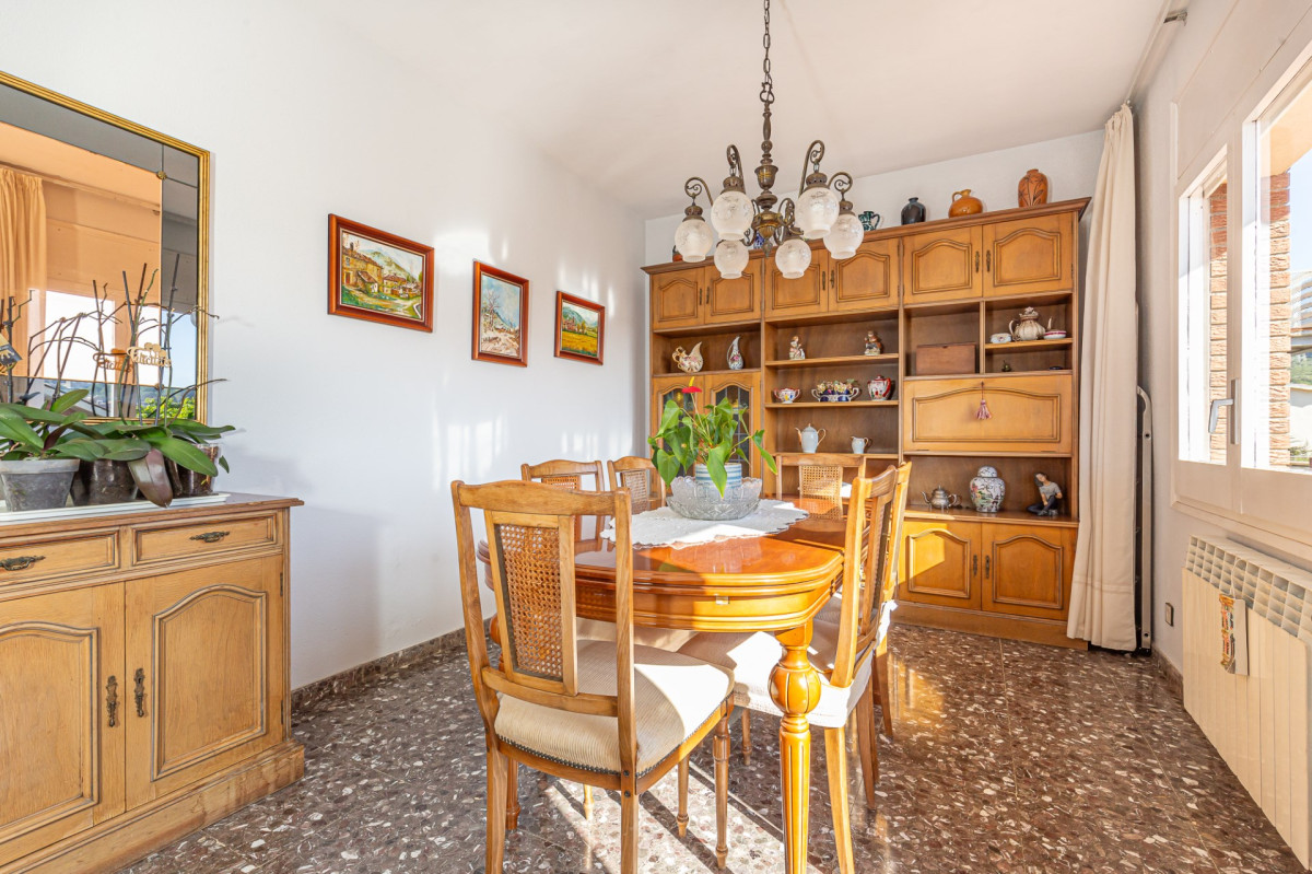 Дом в Барселоне, Испания, 221 м² - фото 10