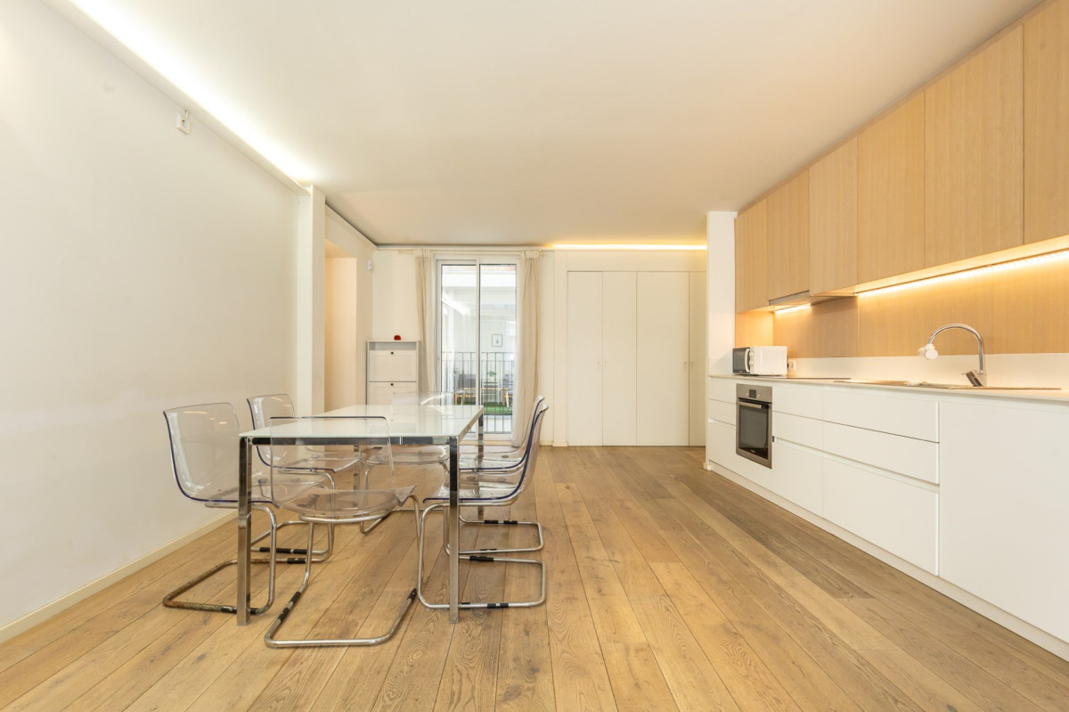 Квартира в Барселоне, Испания, 132 м² - фото 12