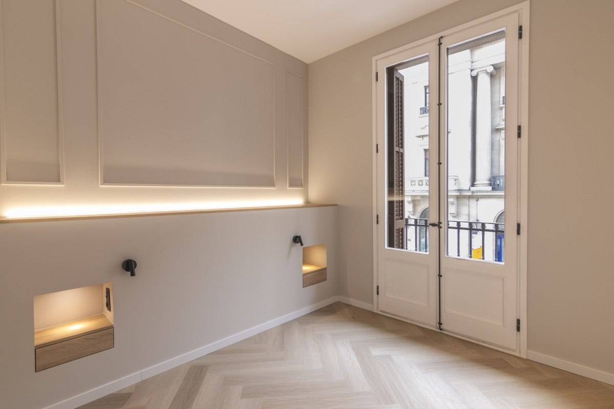 Квартира в Барселоне, Испания, 125 м² - фото 12