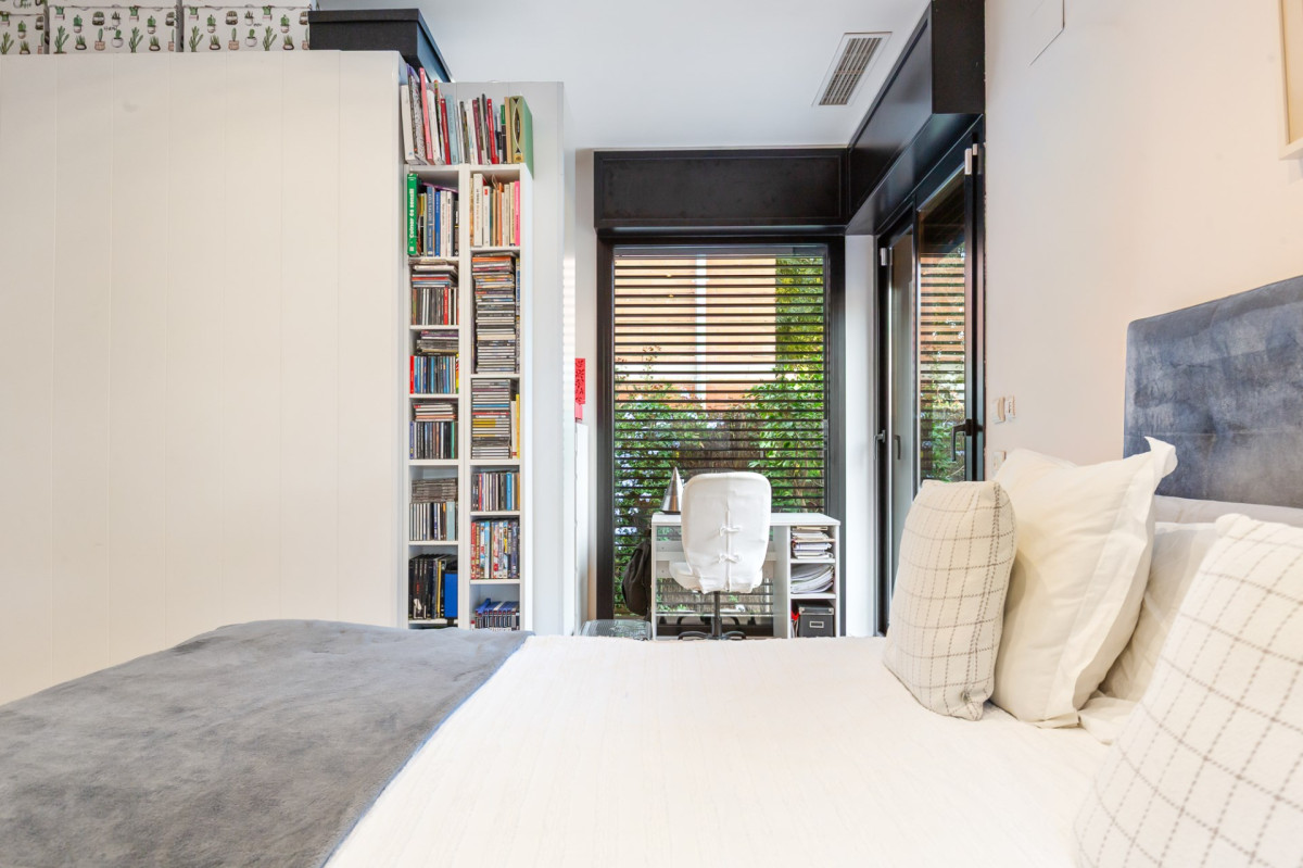 Дом в Барселоне, Испания, 280 м² - фото 15