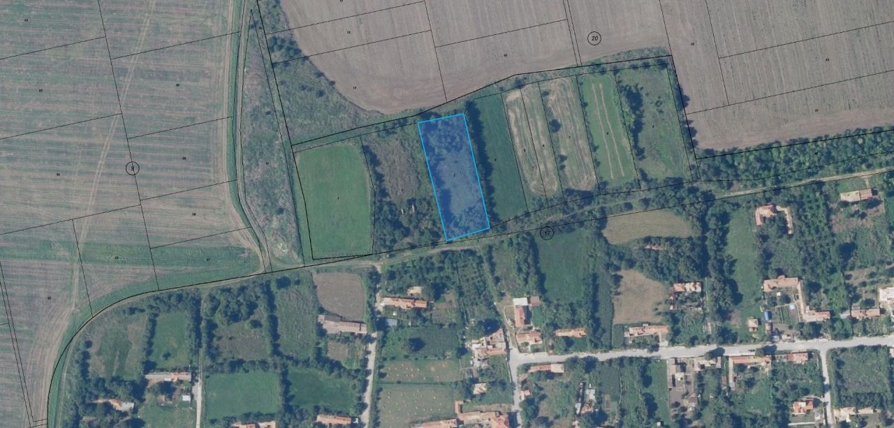 Земля в Ветрино, Болгария, 3 360 м² - фото 2