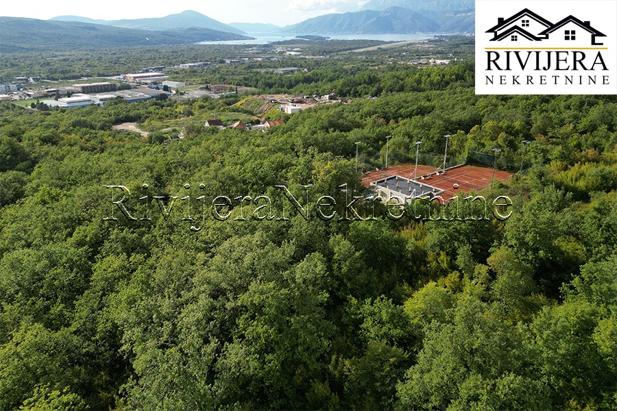 Земля в Которе, Черногория, 5 356 м² - фото 1