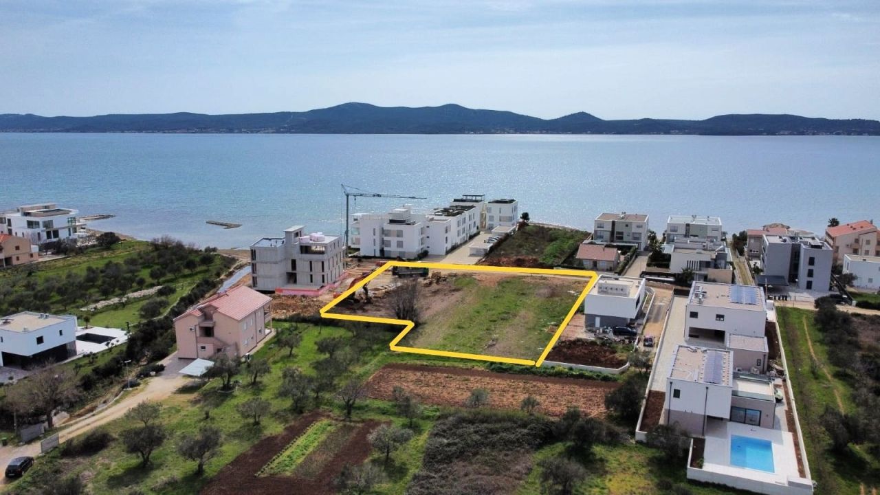 Земля в Задаре, Хорватия, 3 600 м² - фото 2