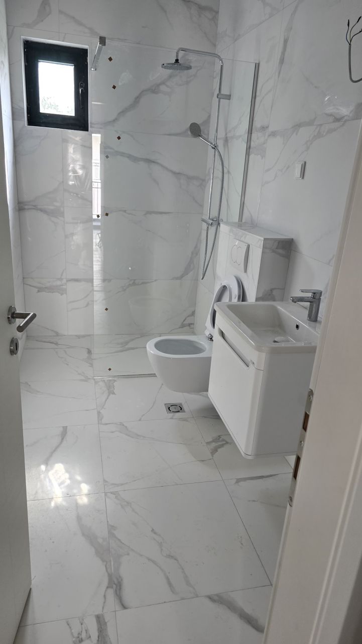 Квартира в Тивате, Черногория, 44 м² - фото 3