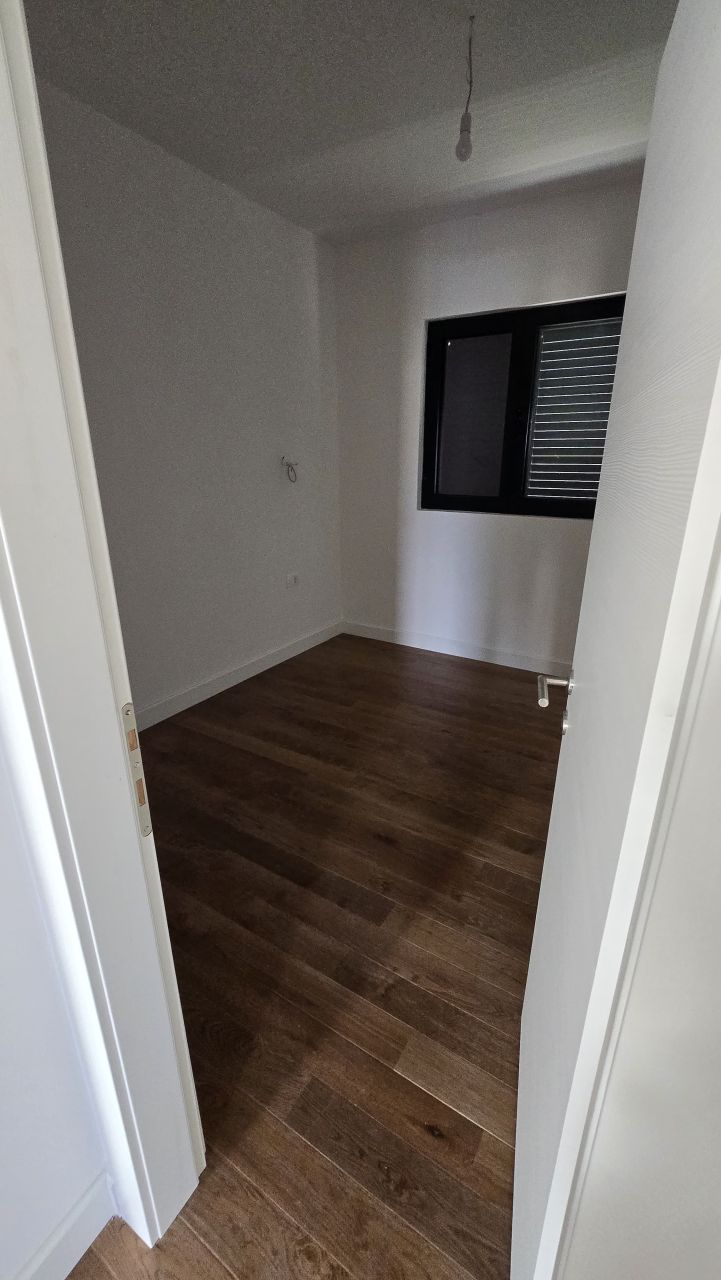 Квартира в Тивате, Черногория, 44 м² - фото 5