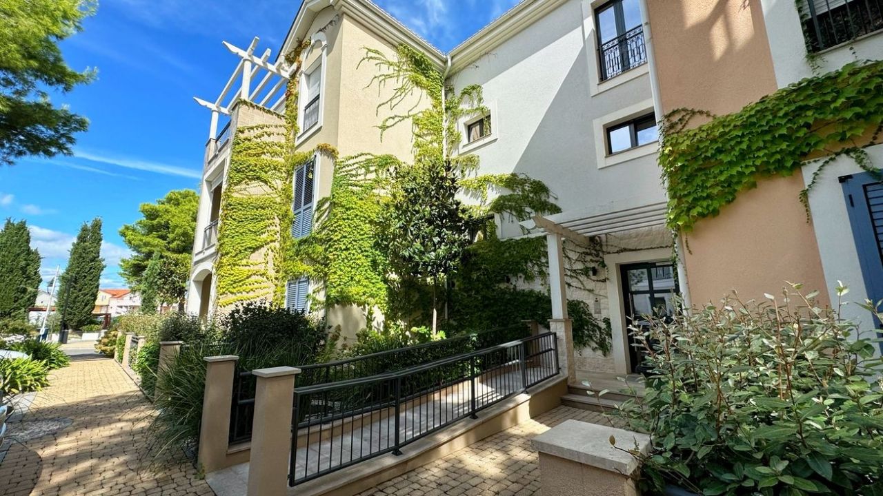 Апартаменты на полуострове Луштица, Черногория, 56 м² - фото 18