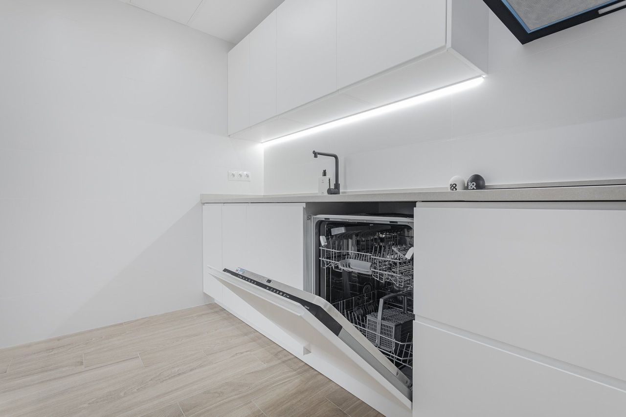 Квартира в Барселоне, Испания, 153 м² - фото 10