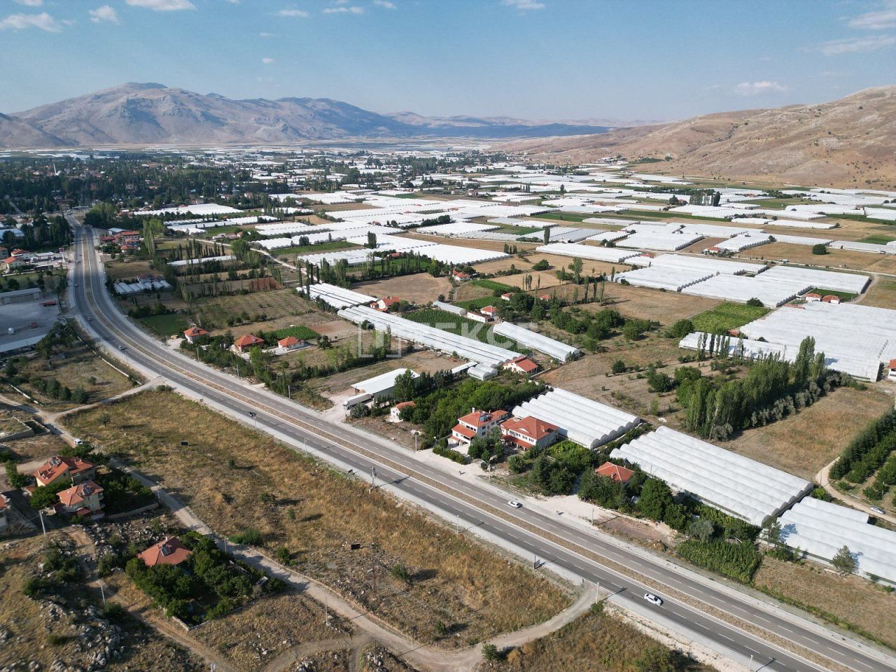 Земля Чавдыр, Турция, 7 340 м² - фото 9