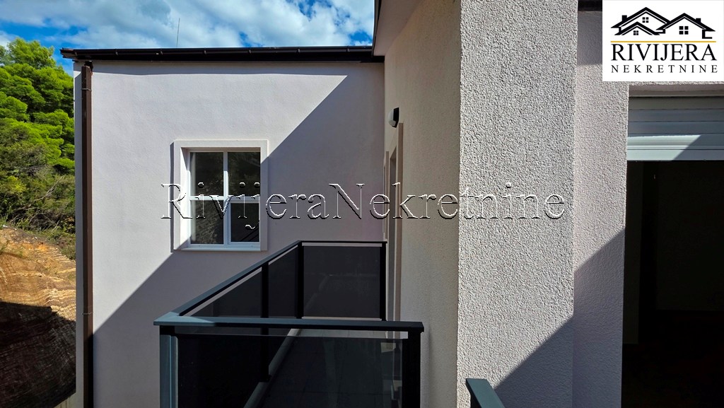 Квартира в Херцег-Нови, Черногория, 38 м² - фото 6