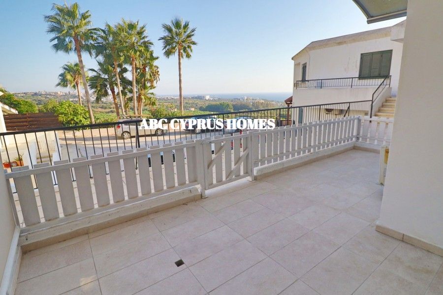 Квартира в Пафосе, Кипр, 60 м² - фото 1