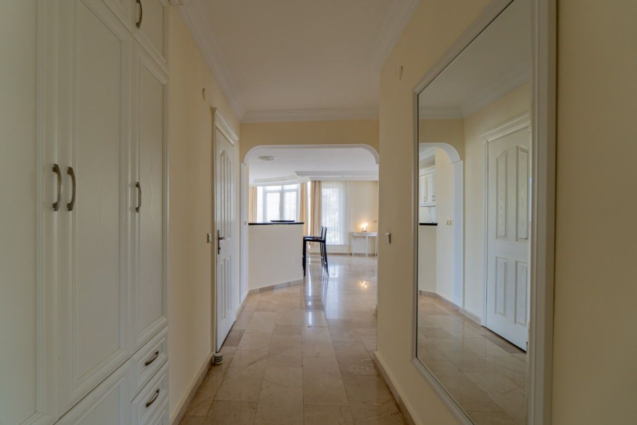 Квартира в Алании, Турция, 100 м² - фото 1