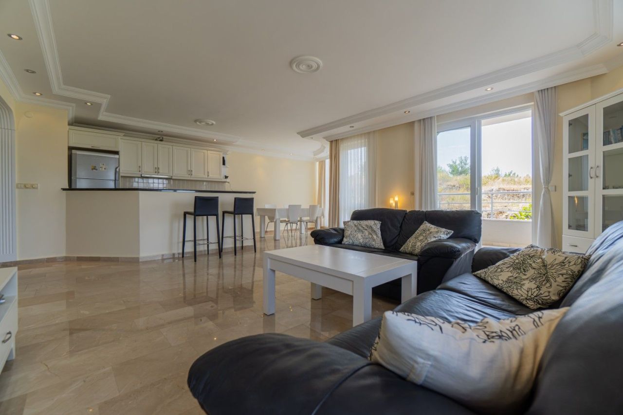 Квартира в Алании, Турция, 100 м² - фото 2