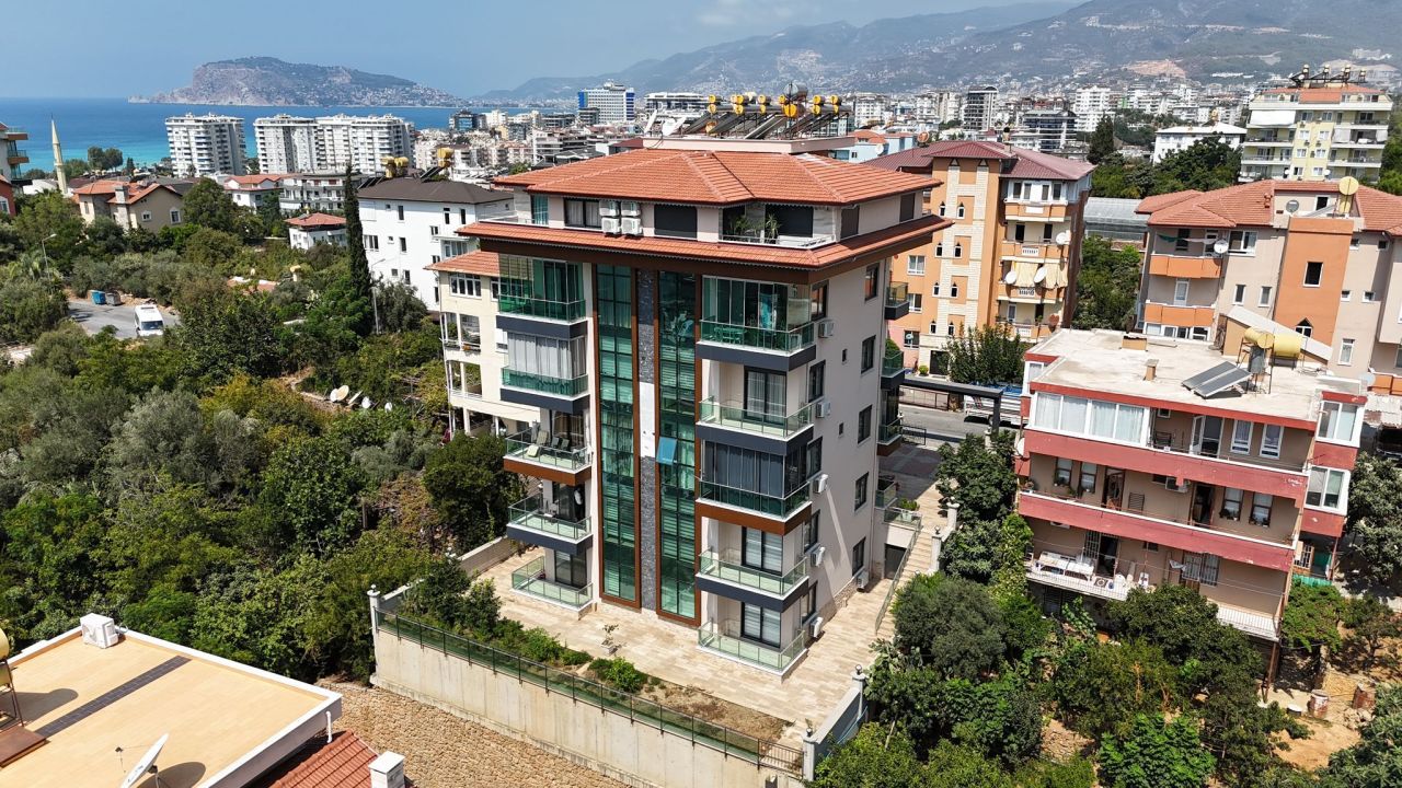Апартаменты в Алании, Турция, 140 м² - фото 1