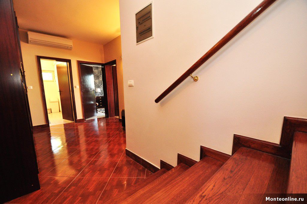 Дом в Херцег-Нови, Черногория, 308 м² - фото 10