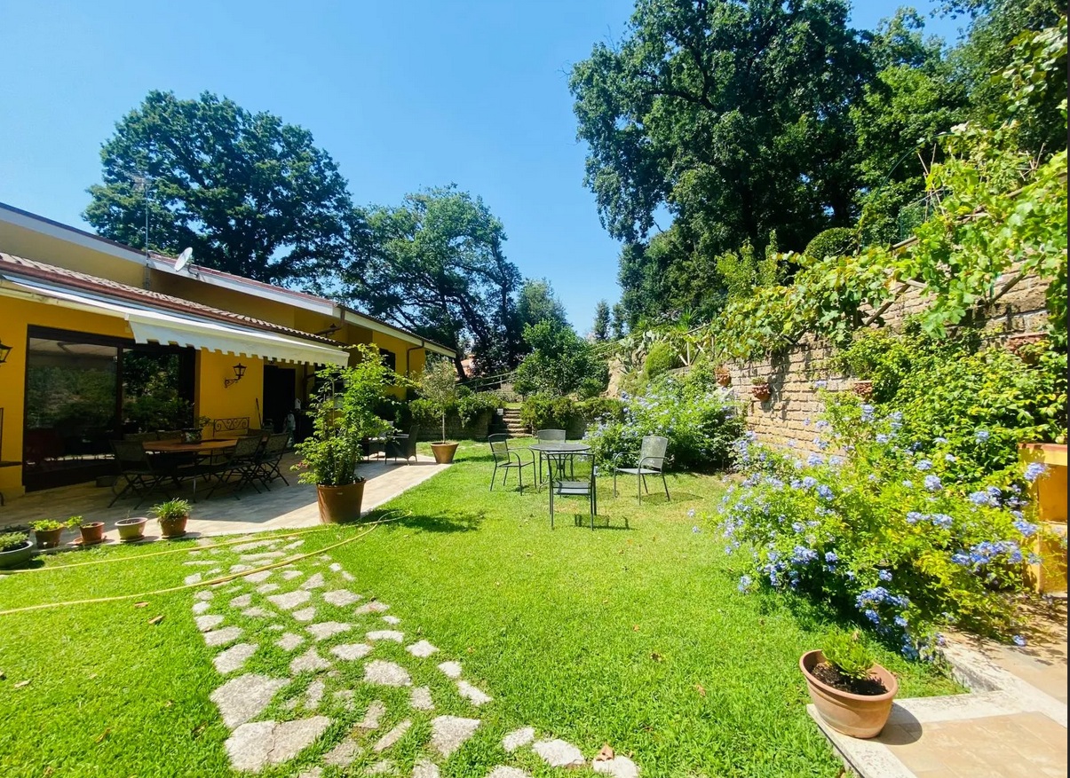 Вилла в Ольджате, Италия, 531 м² - фото 16