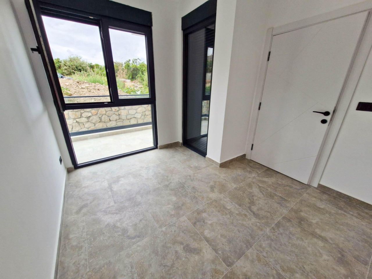 Квартира в Утехе, Черногория, 38 м² - фото 1