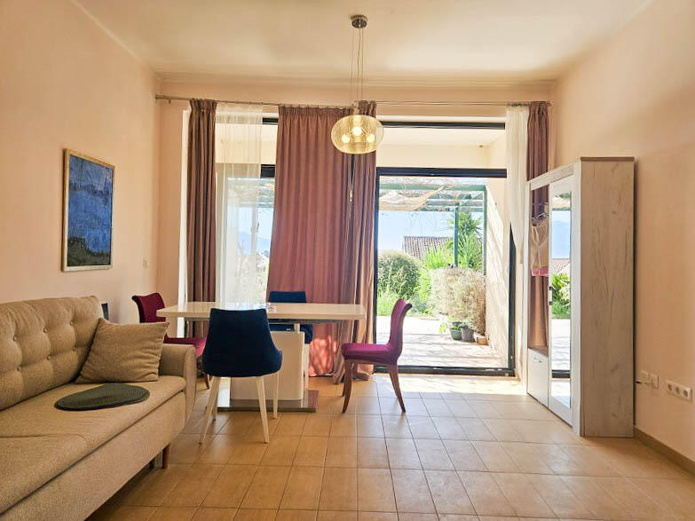 Квартира в Херцег-Нови, Черногория, 103 м² - фото 3