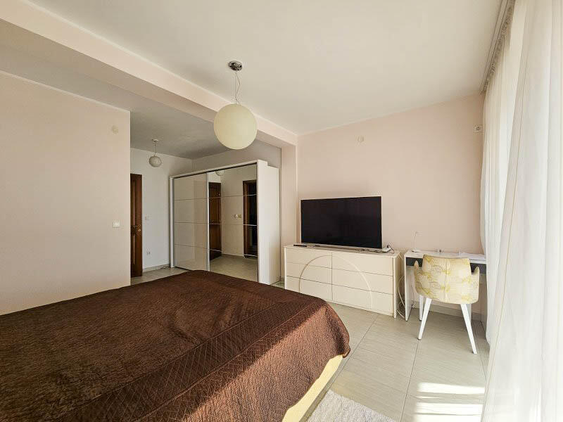 Квартира в Херцег-Нови, Черногория, 103 м² - фото 4