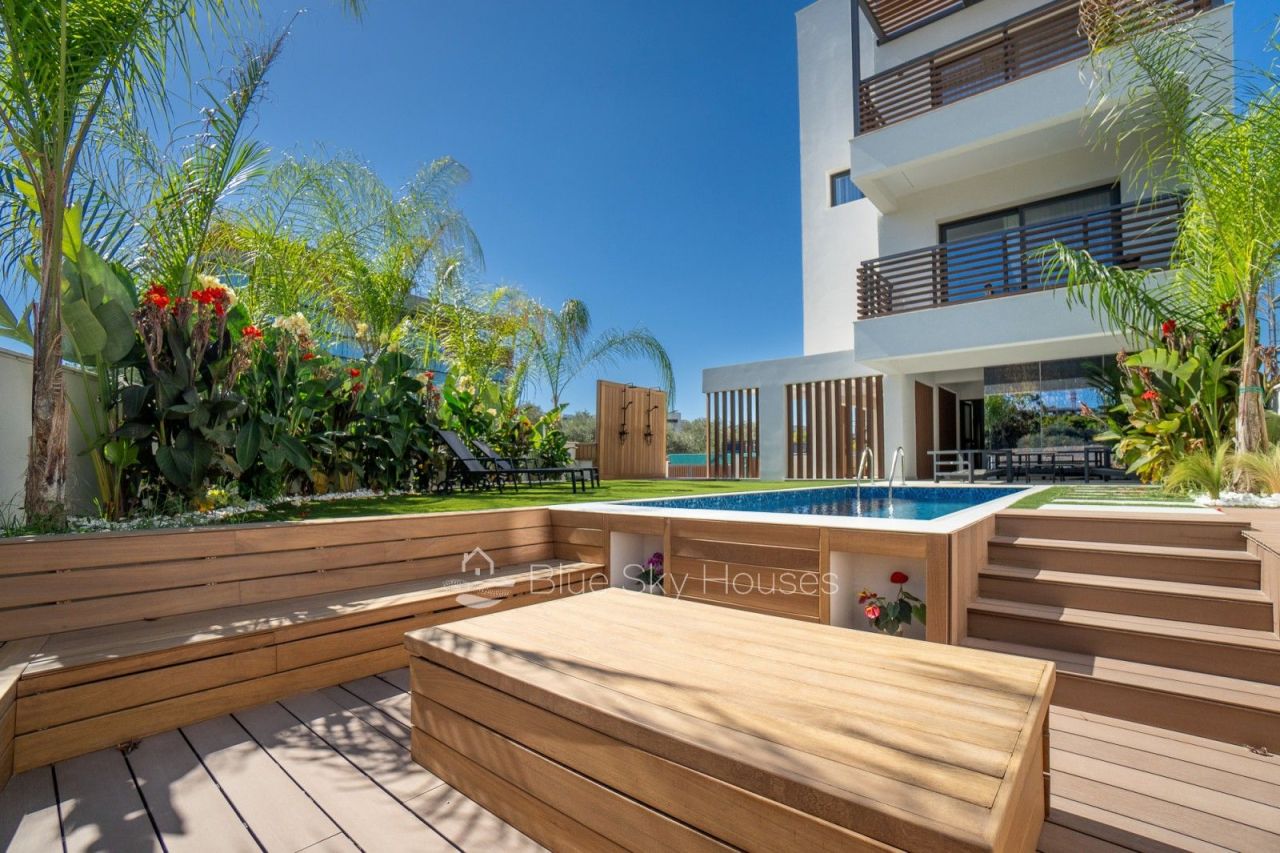 Вилла в Лимасоле, Кипр, 288 м² - фото 1