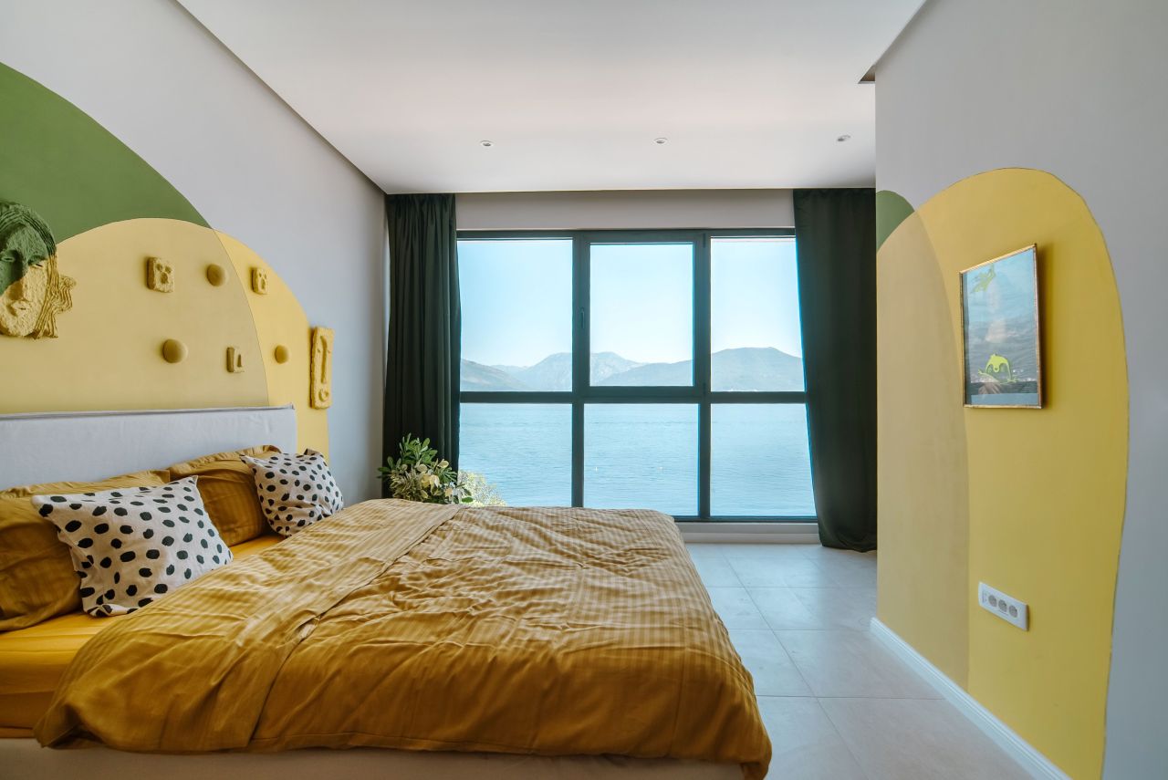 Вилла в Тивате, Черногория, 200 м² - фото 13