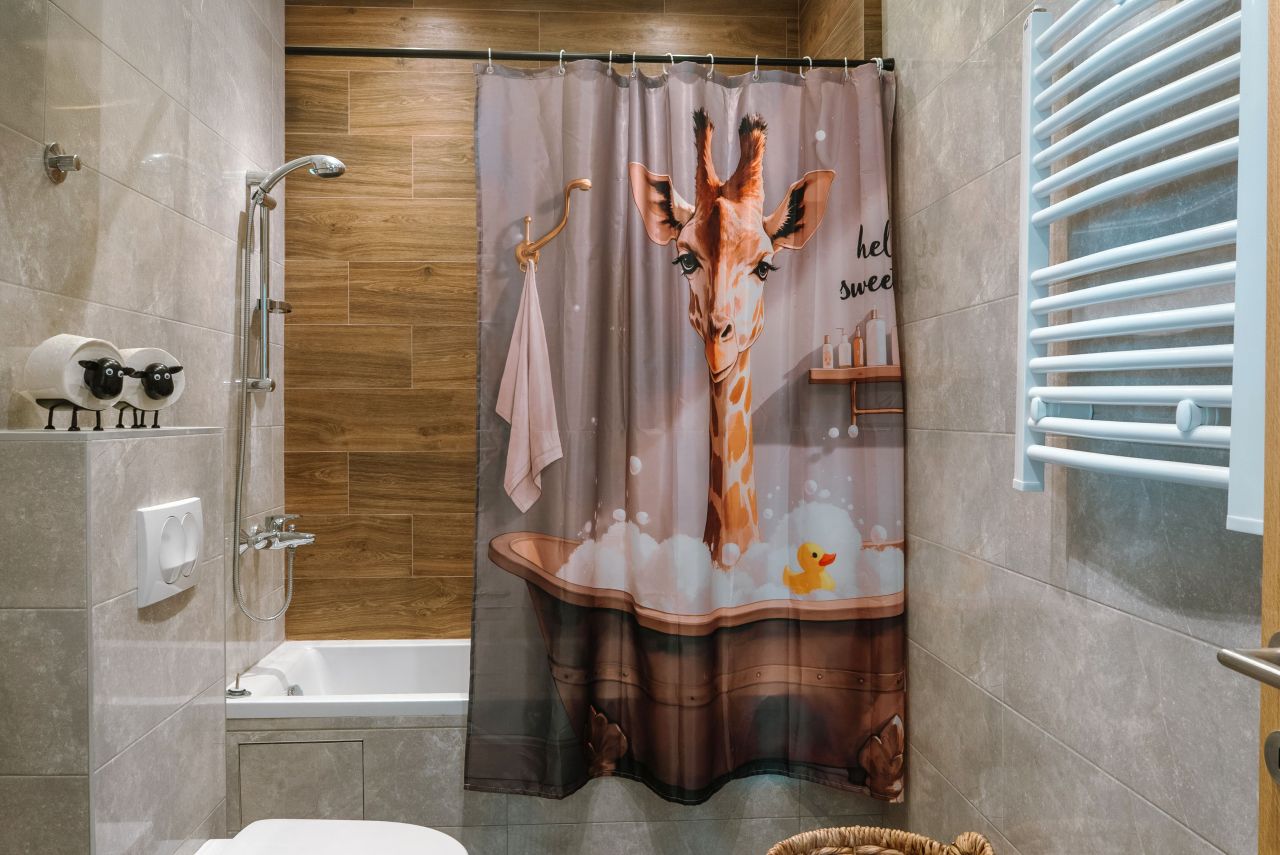 Вилла в Тивате, Черногория, 200 м² - фото 11